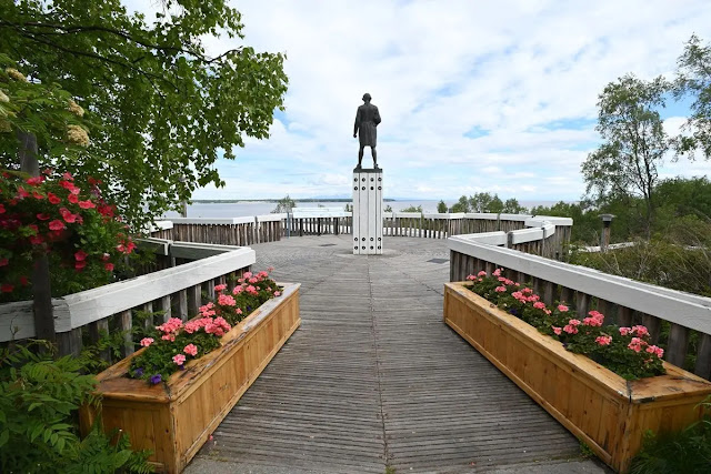Resolution Park in Anchorage, Alaska Resolution Park in Anchorage, Alaska
