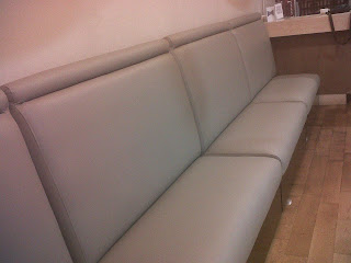 service sofa sawangan