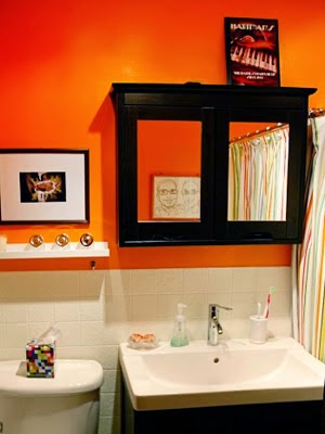 Baños en color naranja y marrón - Colores en Casa