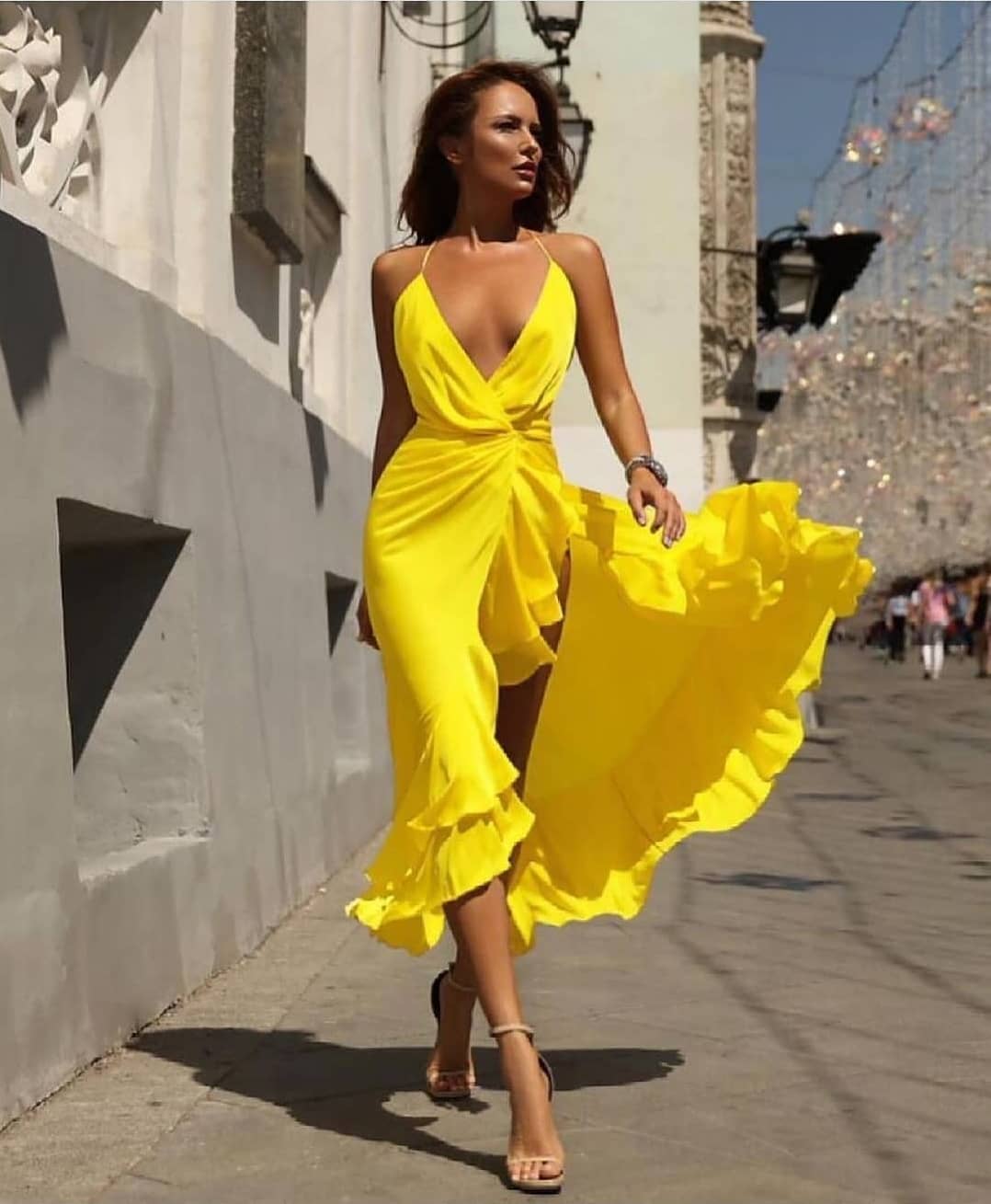 The Best Yellow Dresses to Wear This Summer | Melody Jacob