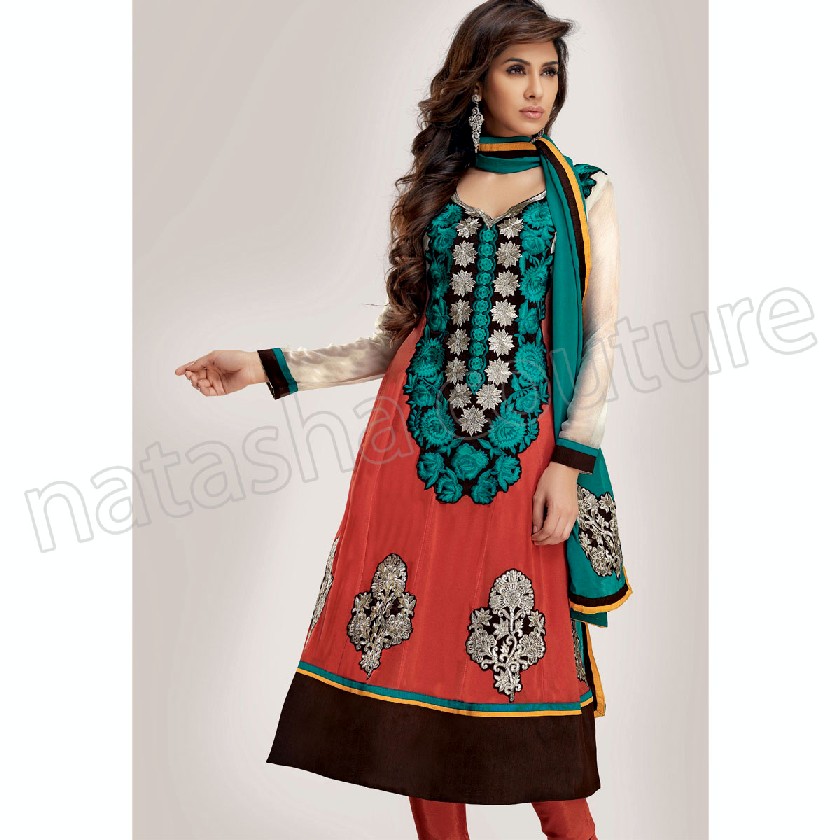 Shalwar Kameez Collection 20132014 Natasha Couture's Smashing Salwar