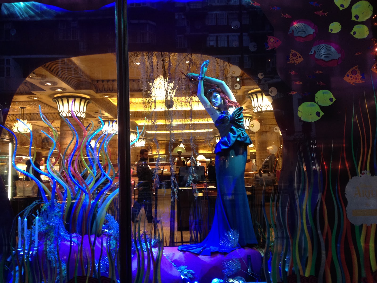 Mode Madeleine: Harrods Disney Princess Designer Dresses Window Display