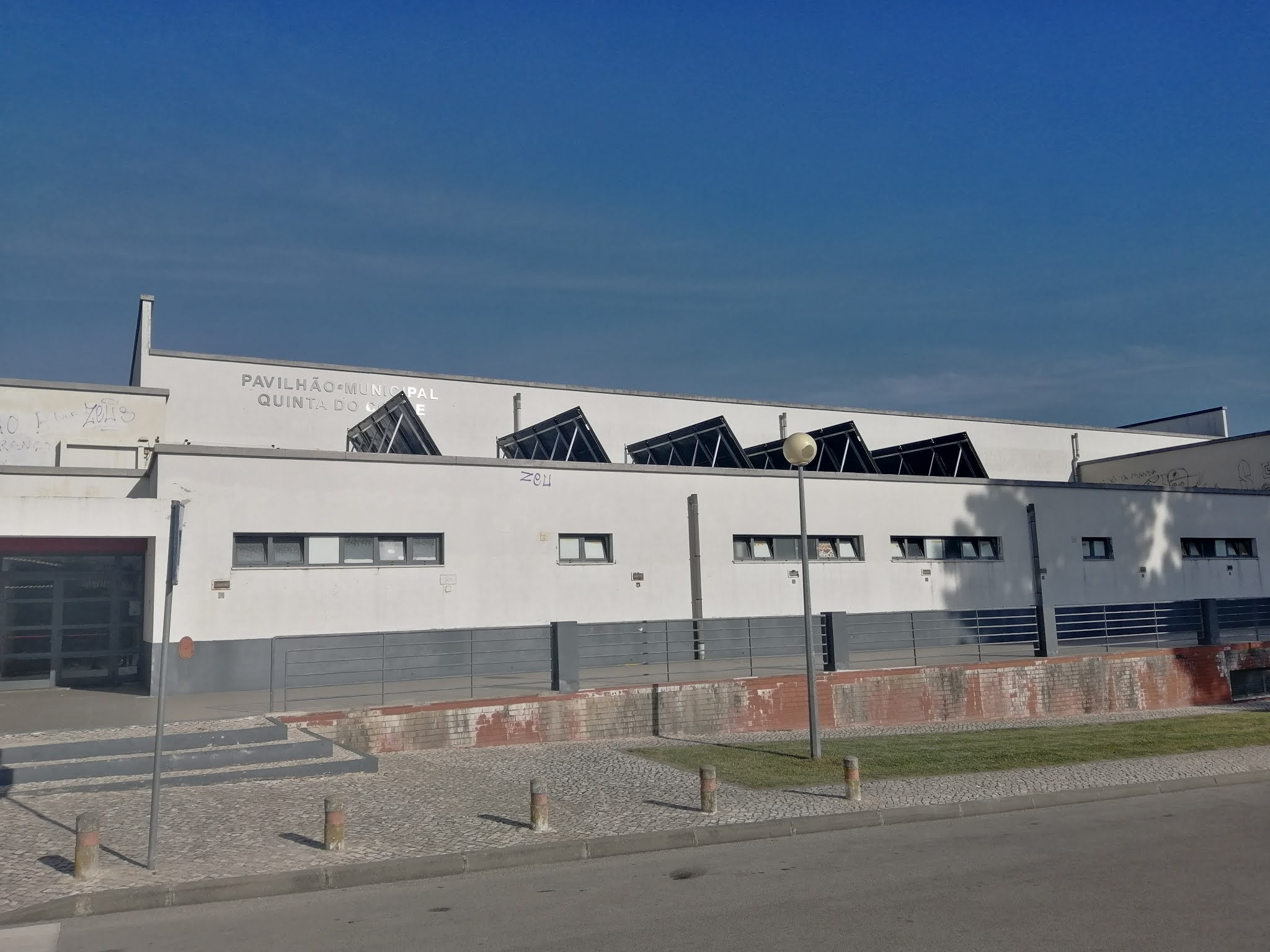 PAVILHÃO MUNICIPAL DA QUINTA DO CONDE MAIS VERDE