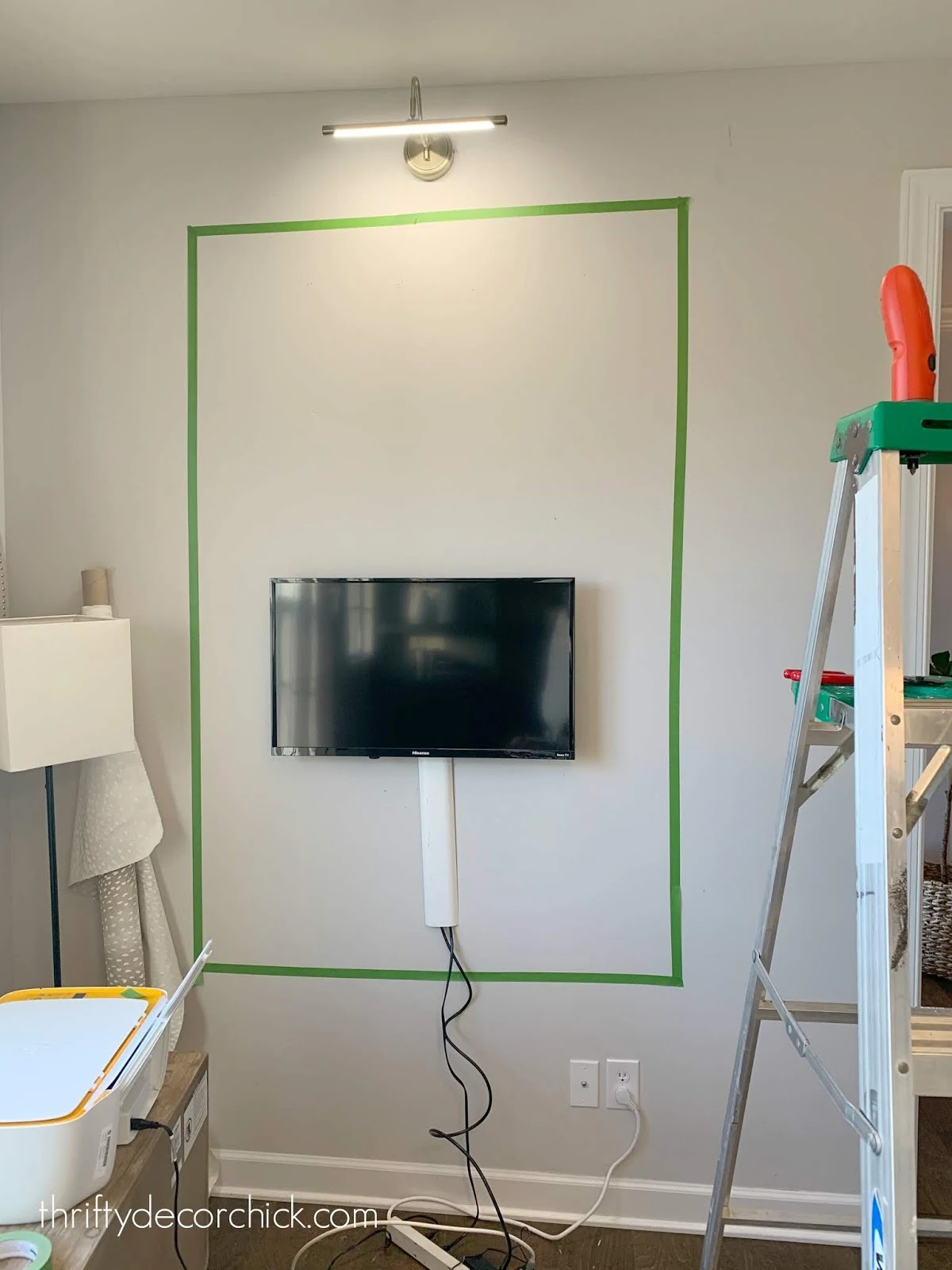 How to DIY a HUGE Upholstered Bulletin Board Thrifty Decor Chick