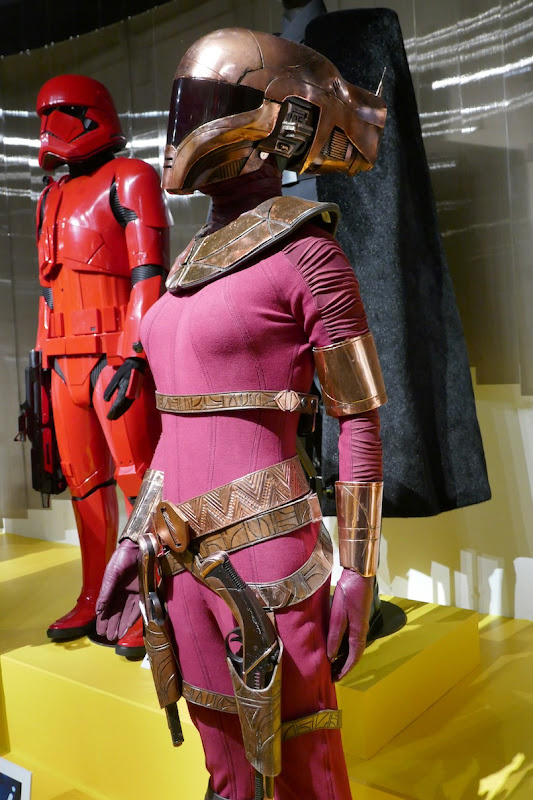 Star Wars: The Rise of Skywalker Zorii Bliss costume Star Wars Rise of Skywalker Zorii Bliss costume