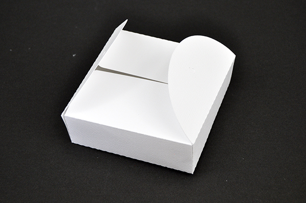 Father's Day die cut Gift Boxes by Jen Gallacher for www.jengallacher.com #fathersday #giftbox #jengallacher #diecutting Father's Day die cut Gift Boxes by Jen Gallacher for www.jengallacher.com #fathersday #giftbox #jengallacher #diecutting