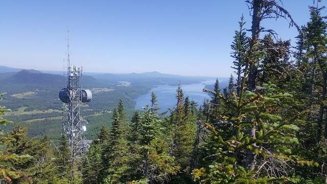 Au sommet du Owls Head (section des antennes)