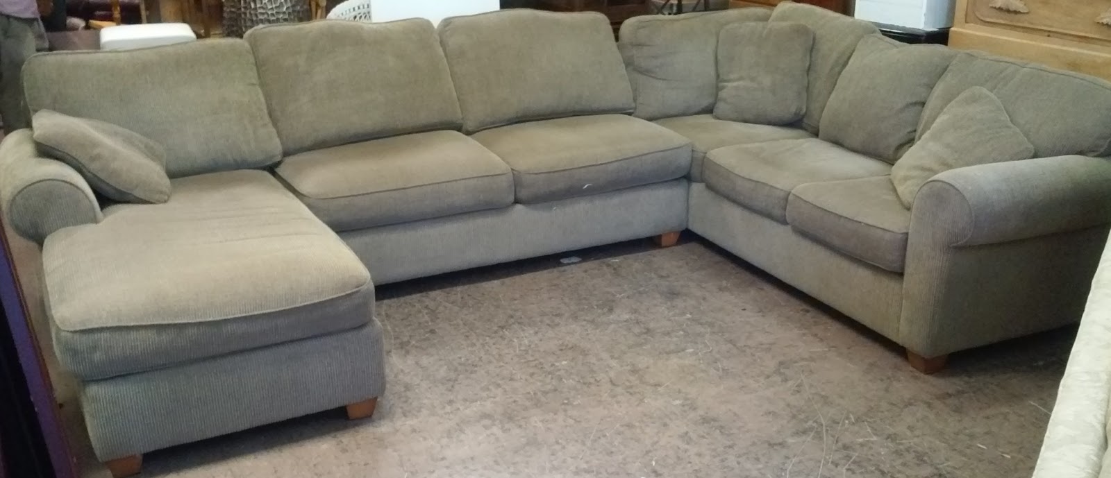 UHURU FURNITURE & COLLECTIBLES SOLD Bauhaus 3 Piece Sectional 375