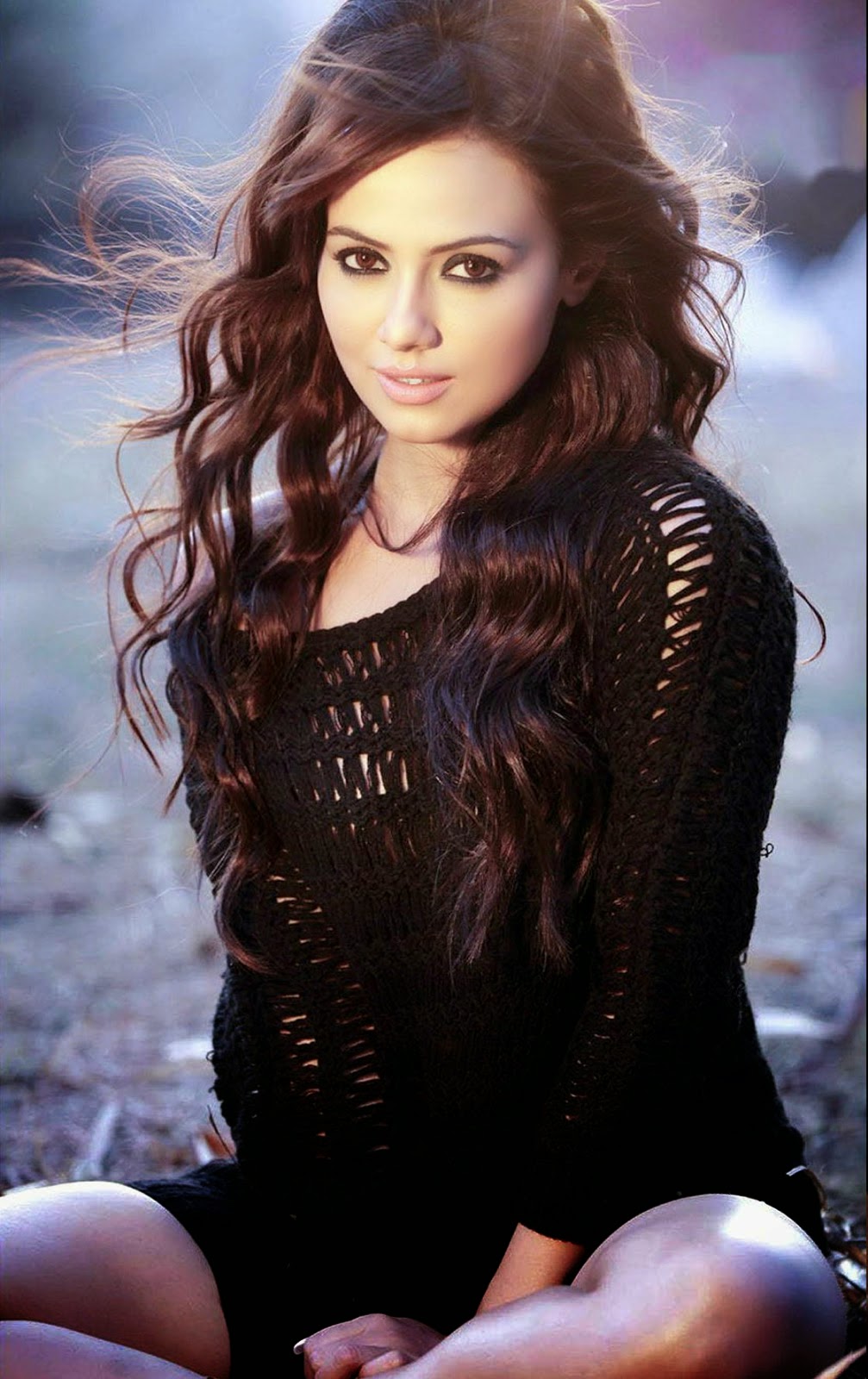 Sana Khan Hot Photo Shoot Images | OnlineFMradio