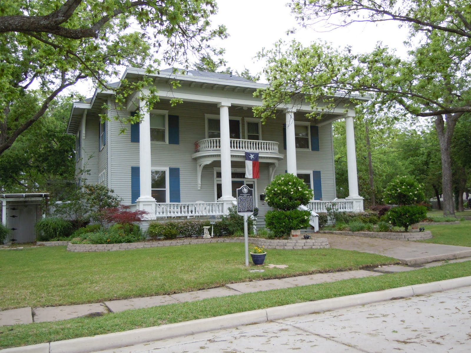 Cowgurl's Blessing Farmersville Sugar Hill Cafe