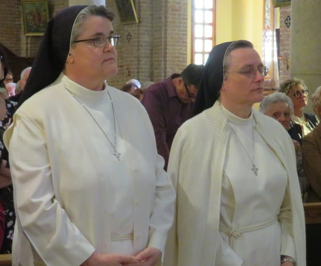 Essere Suora Francescana Elisabettina Siete Partite Vi Siete Fidate