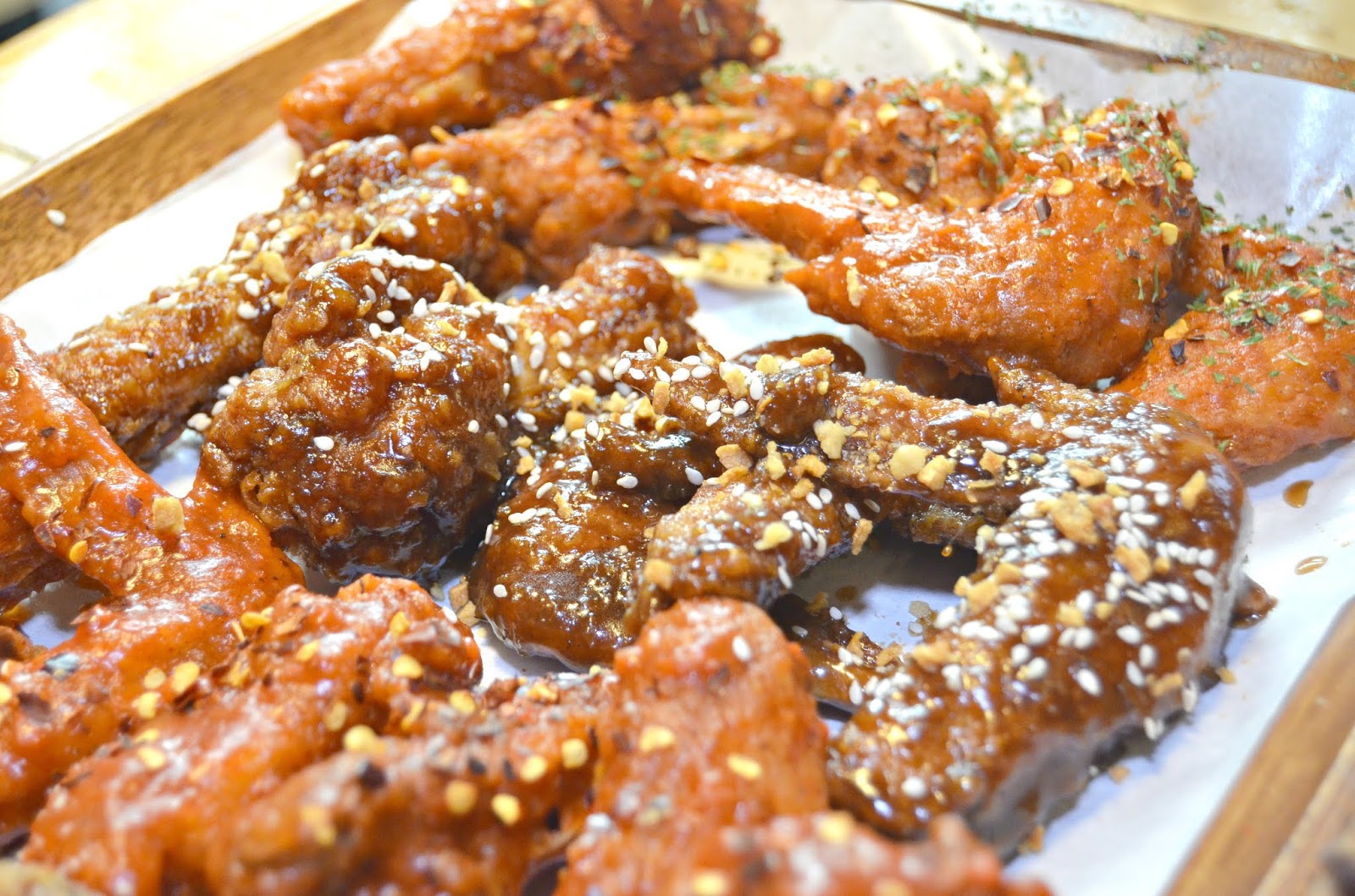 The Bandwagon Chic Eat All You Can Wings at Doc Wings