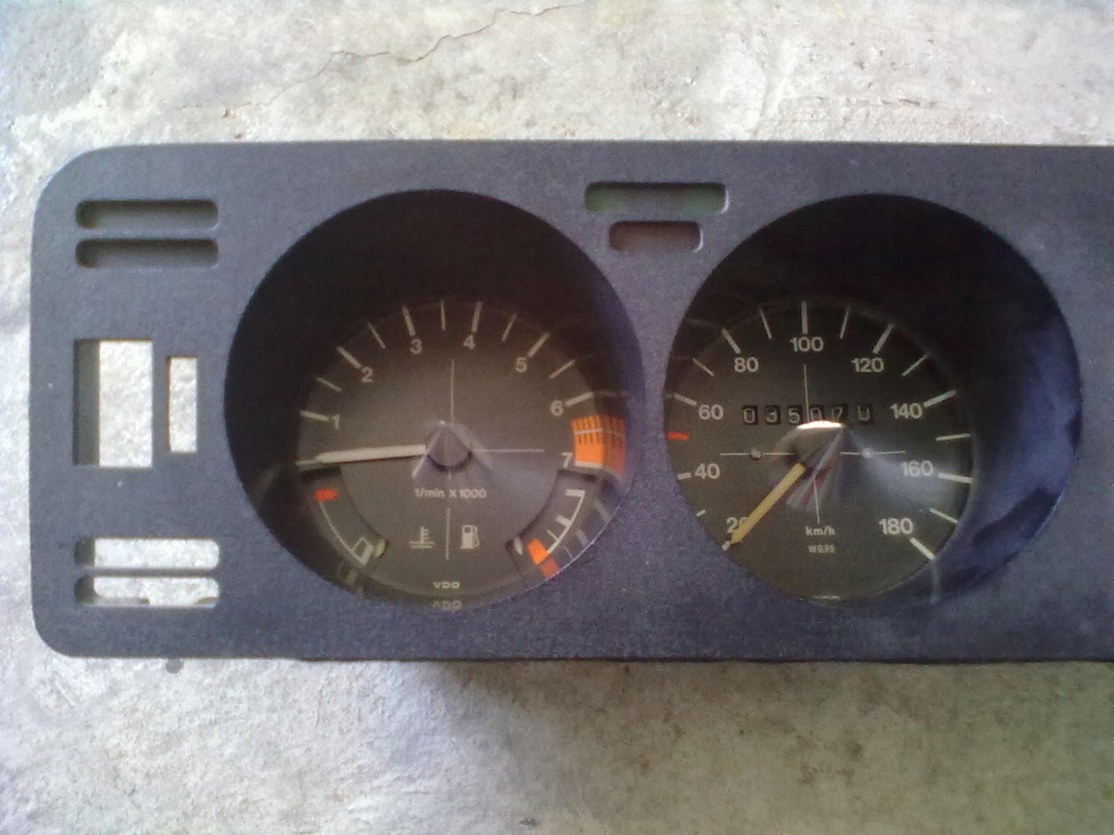 '80 Mk1 Rabbit TDI Project Golf mk1 GTI instrument cluster