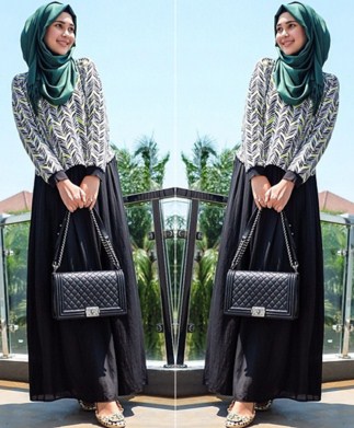 Hijab Dengan Rok Lebar 