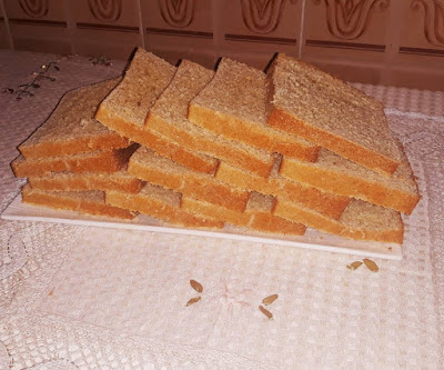 خبز التوست بالقمح الكامل