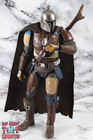 S.H. Figuarts The Mandalorian 15