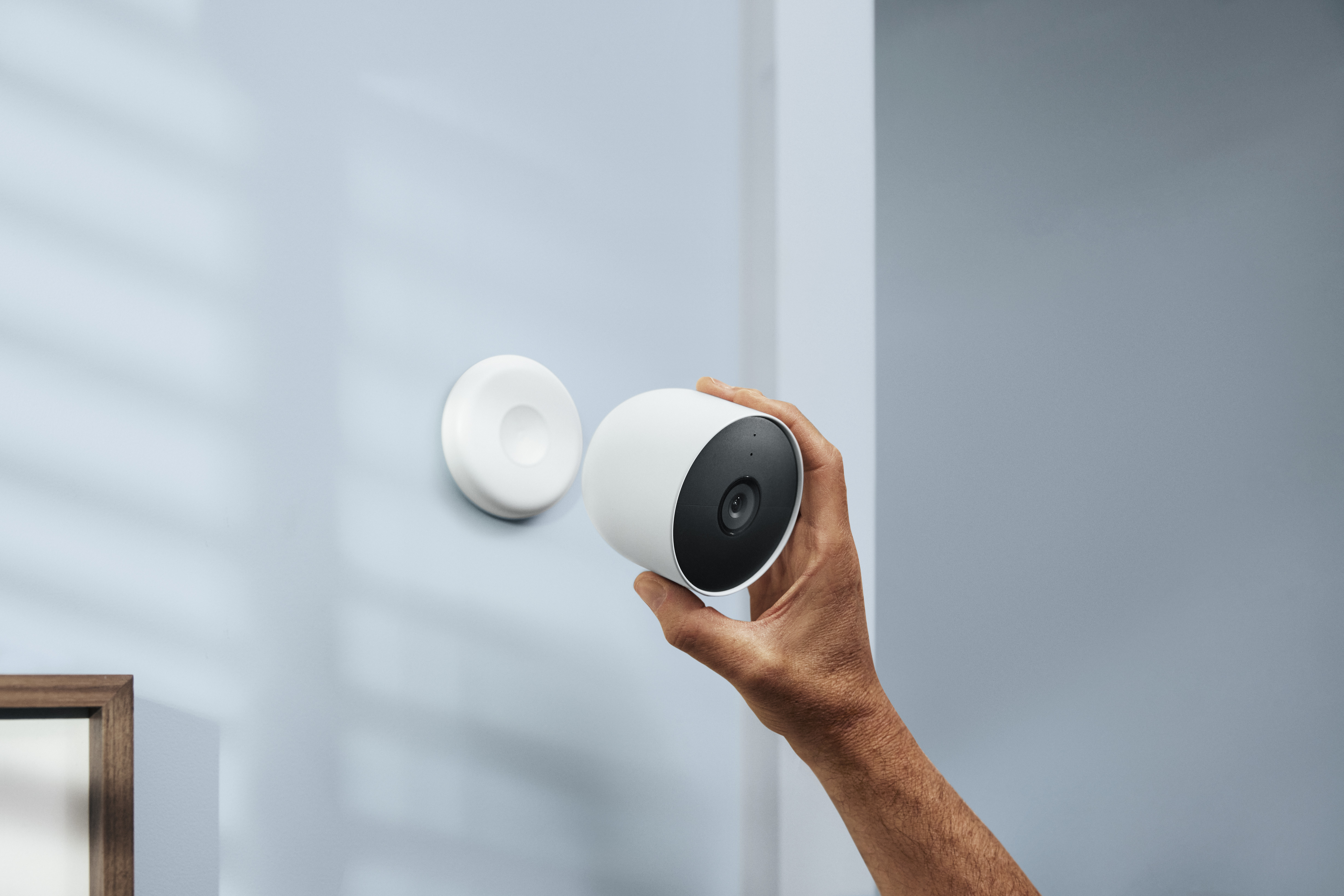 Google Japan Blog: Google Nest のカメラとドアベルが新登場！