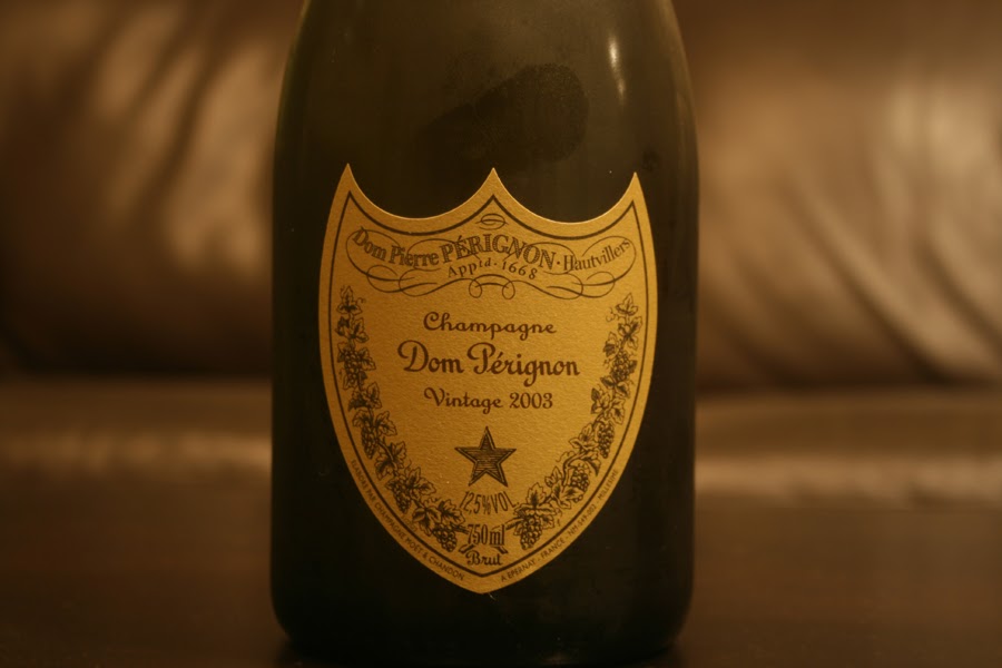 дон периньон vintage 2003. Dom perignon 2003. дон периньон vintage 2003. дом периньон монах. шампанское французское дон периньон.