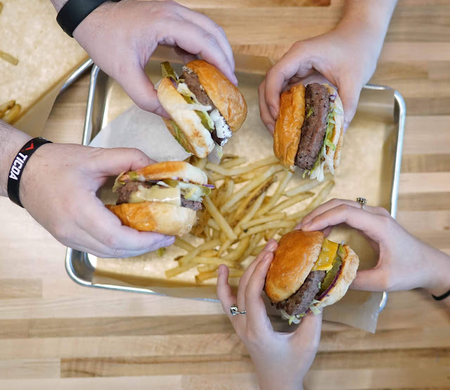 Little Big Burger Serving Up Pint Size Burgers in East Austin Little Big Burger Serving Up Pint Size Burgers in East Austin
