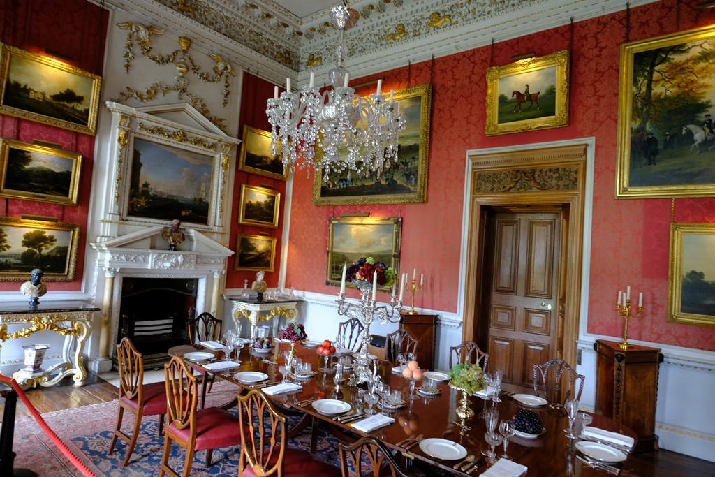 thequacksoflife: Pre-Raphaelite glass and Castle Howard