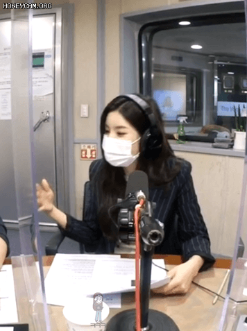 솔직한데 안 솔직한 권은비 연애초보 권사님    권텐