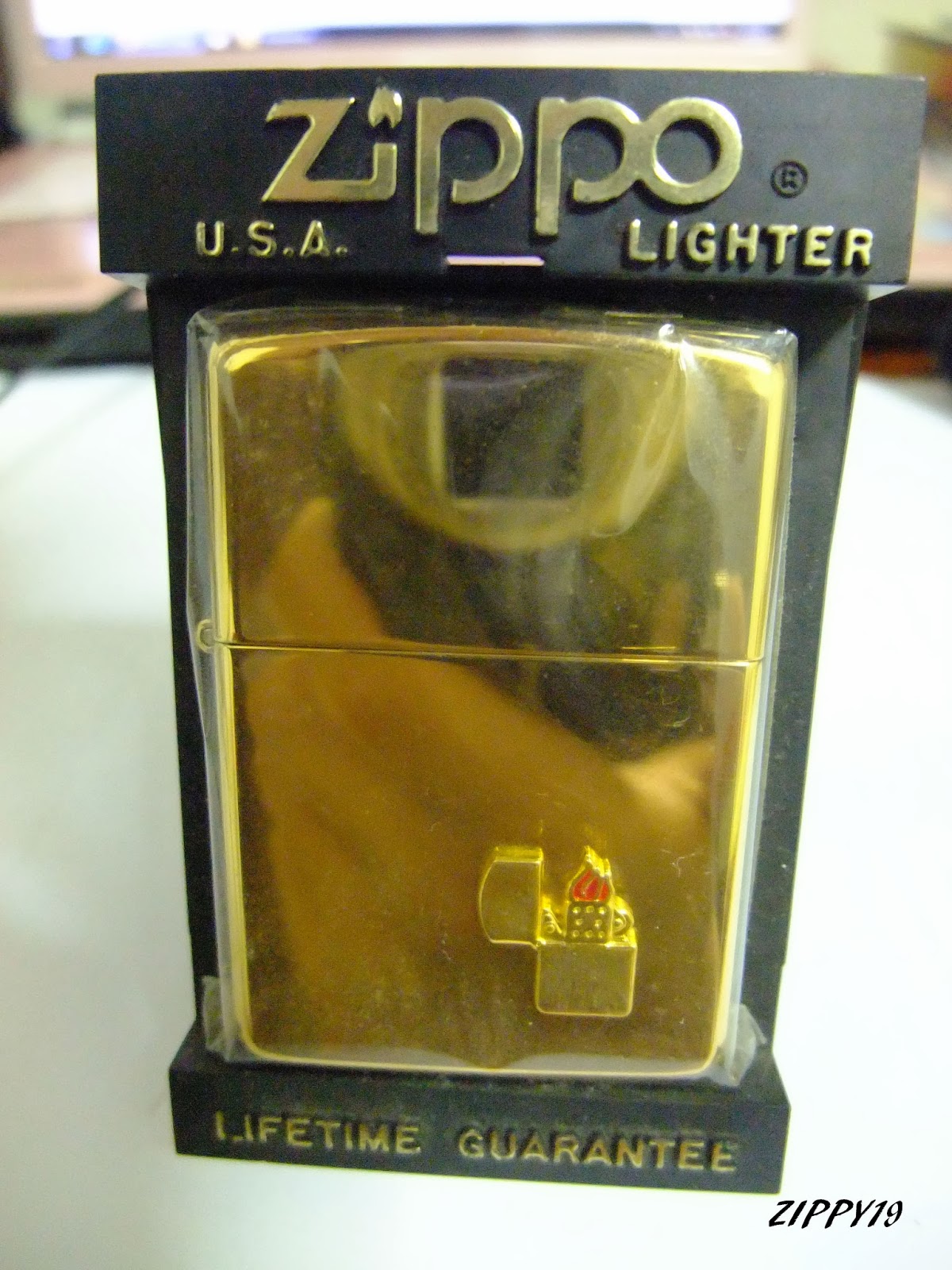 Zippo lighters A lifelong obsession High Polished, Goldplated