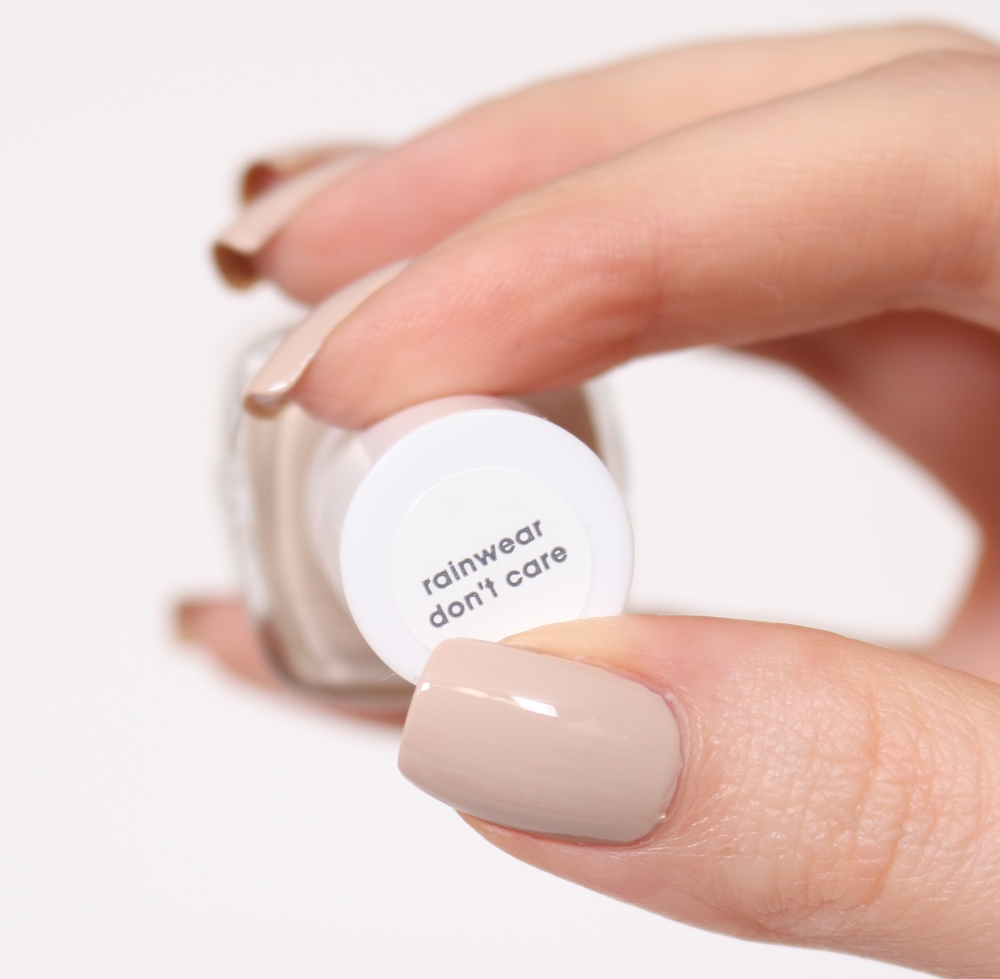 MacKarrie Beauty Style Blog Essie Rainwear Don't Care