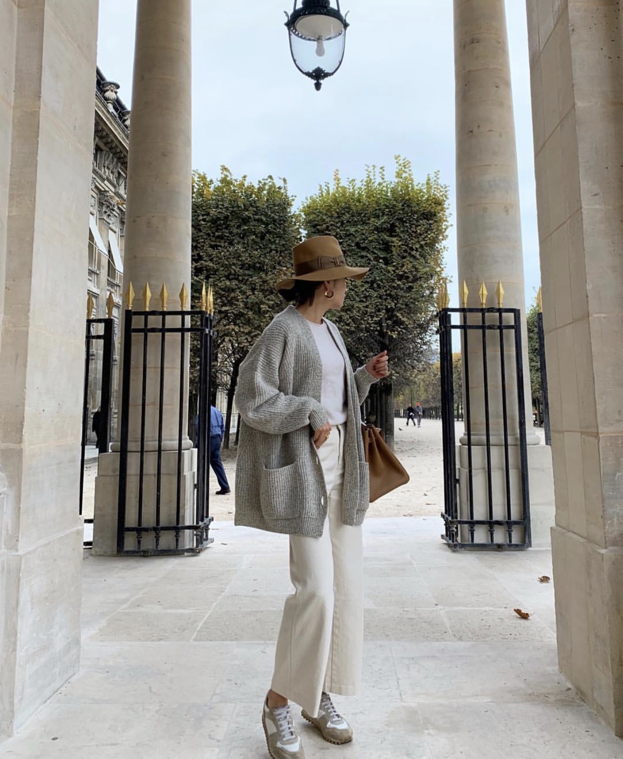 Weekday Wanderlust | City Guide: Autumn Days & 3 Favourite Places in Paris for Coffee, Brunch & Pastries