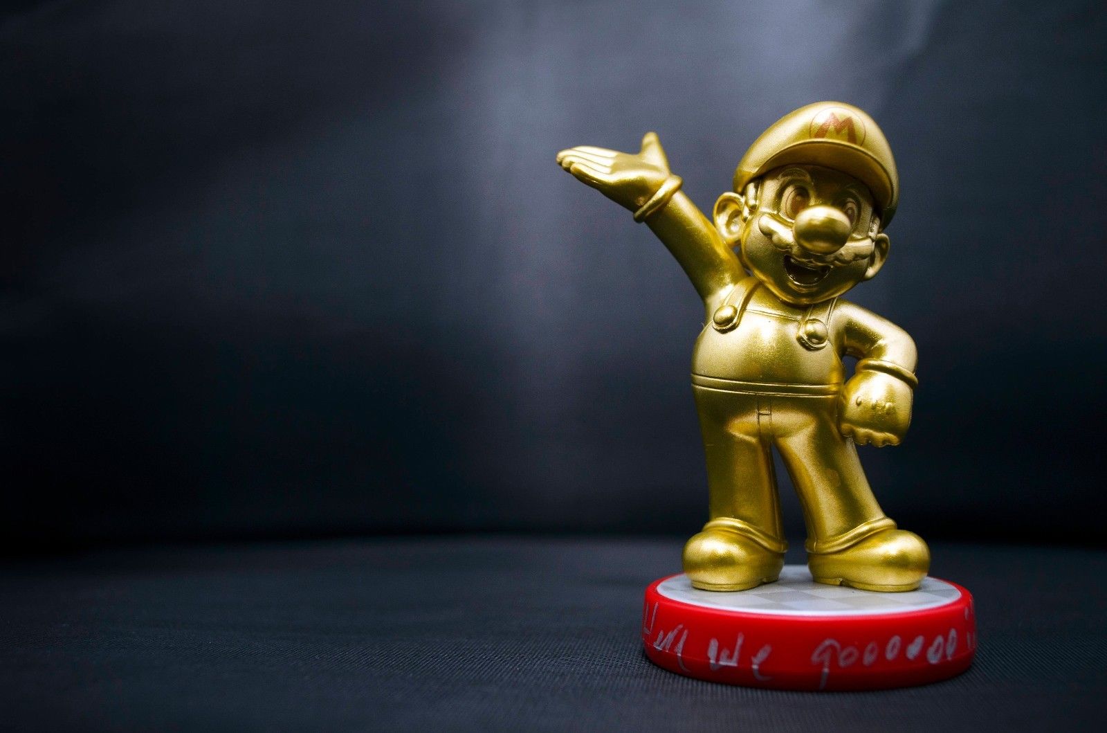 Mario - Gold Amiibo - NEW (Neu und originalverpackt) in Paudex für CHF