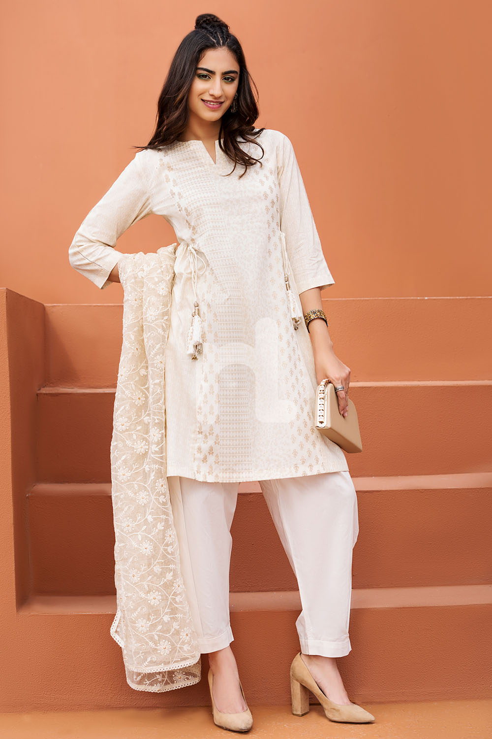 Nishat Linen Ready to Wear Eid Collection 2018 PE1809 Off White
