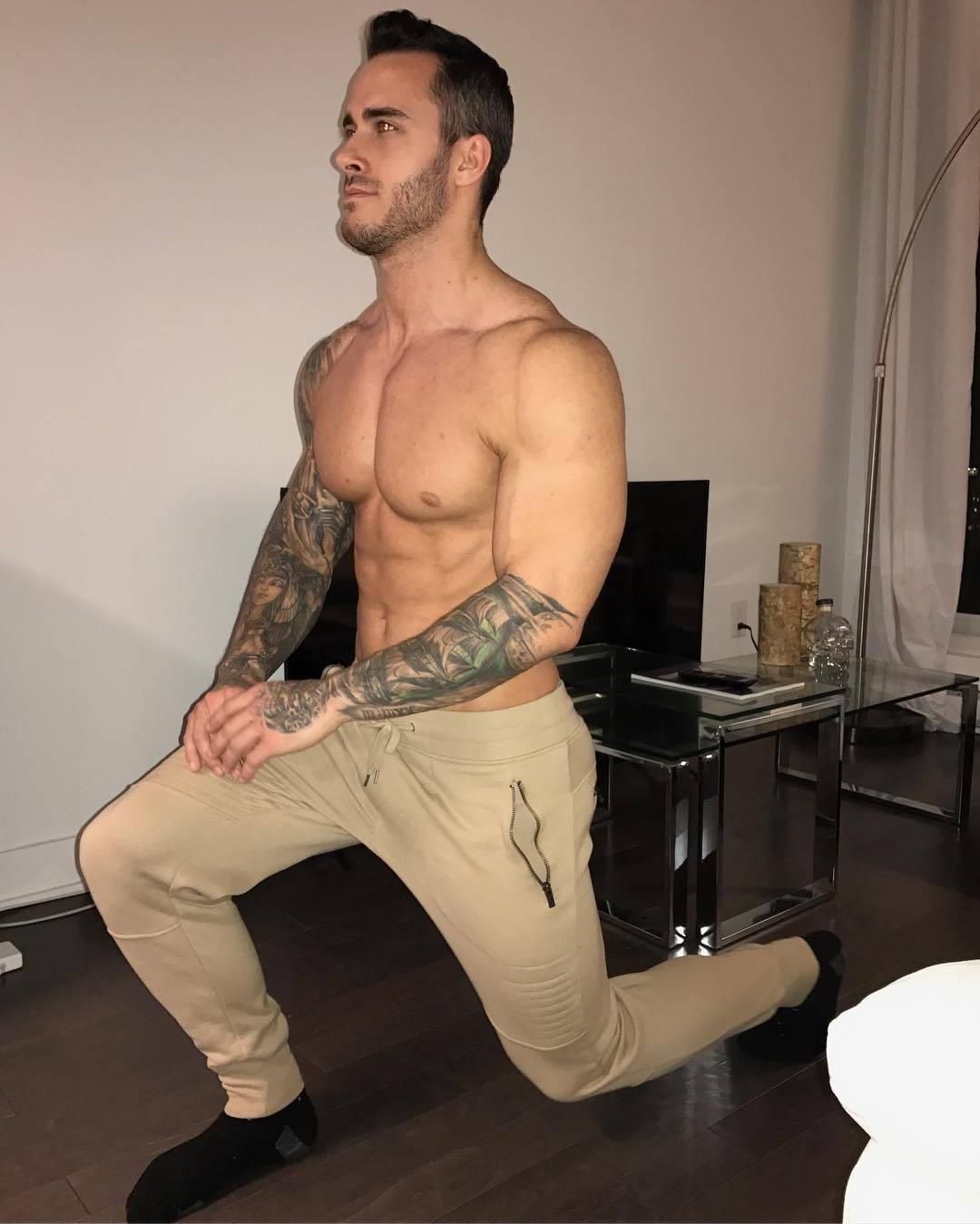 sexy-shirtless-muscle-tattoo-daddy-mike-chabot-home-workout-dilf