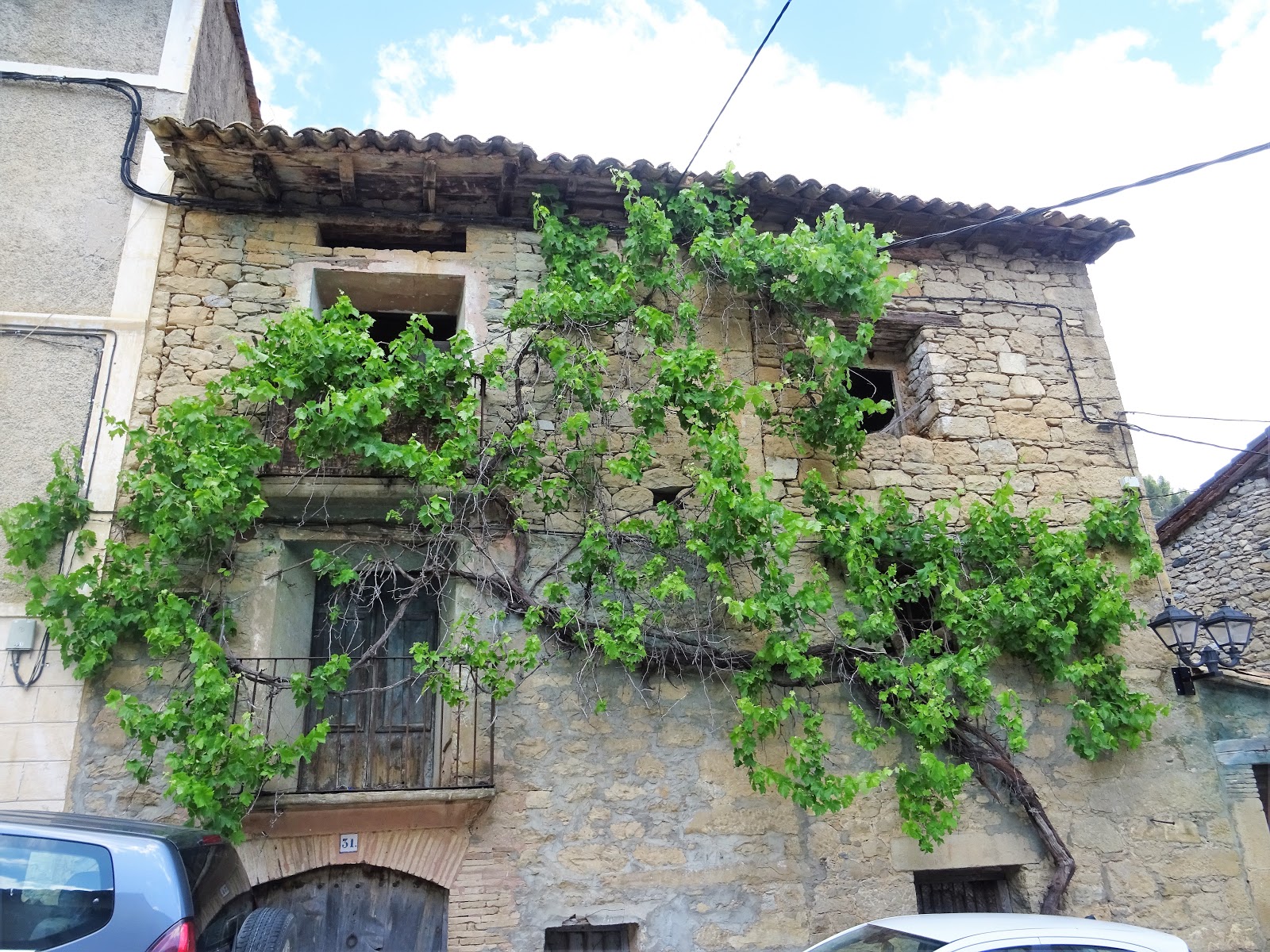 ARTÍCULOS, RESEÑAS LITERARIAS Y EXCURSIONES Carlos Bravo Suárez