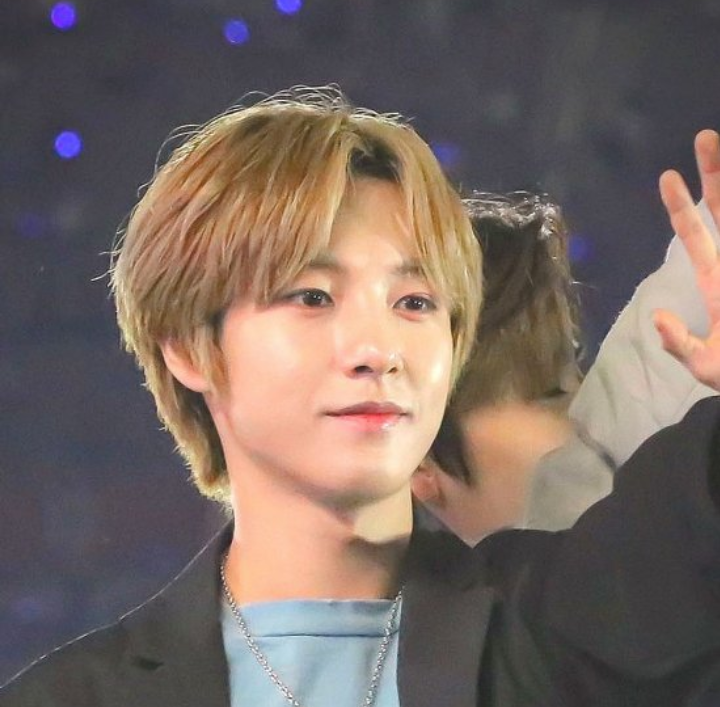Profil dan Biodata Lengkap Huang Renjun - NCT Dream serta Fakta Uniknya
