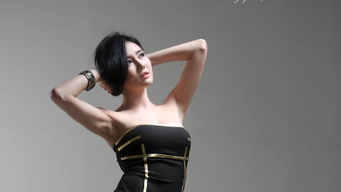 Han Ga Eun in Black Mini Dress