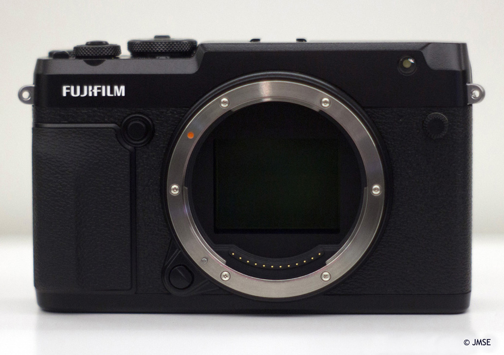 elrectanguloenlamano FUJIFILM GFX 50R SOBERBIA MIRRORLESS EVF DE