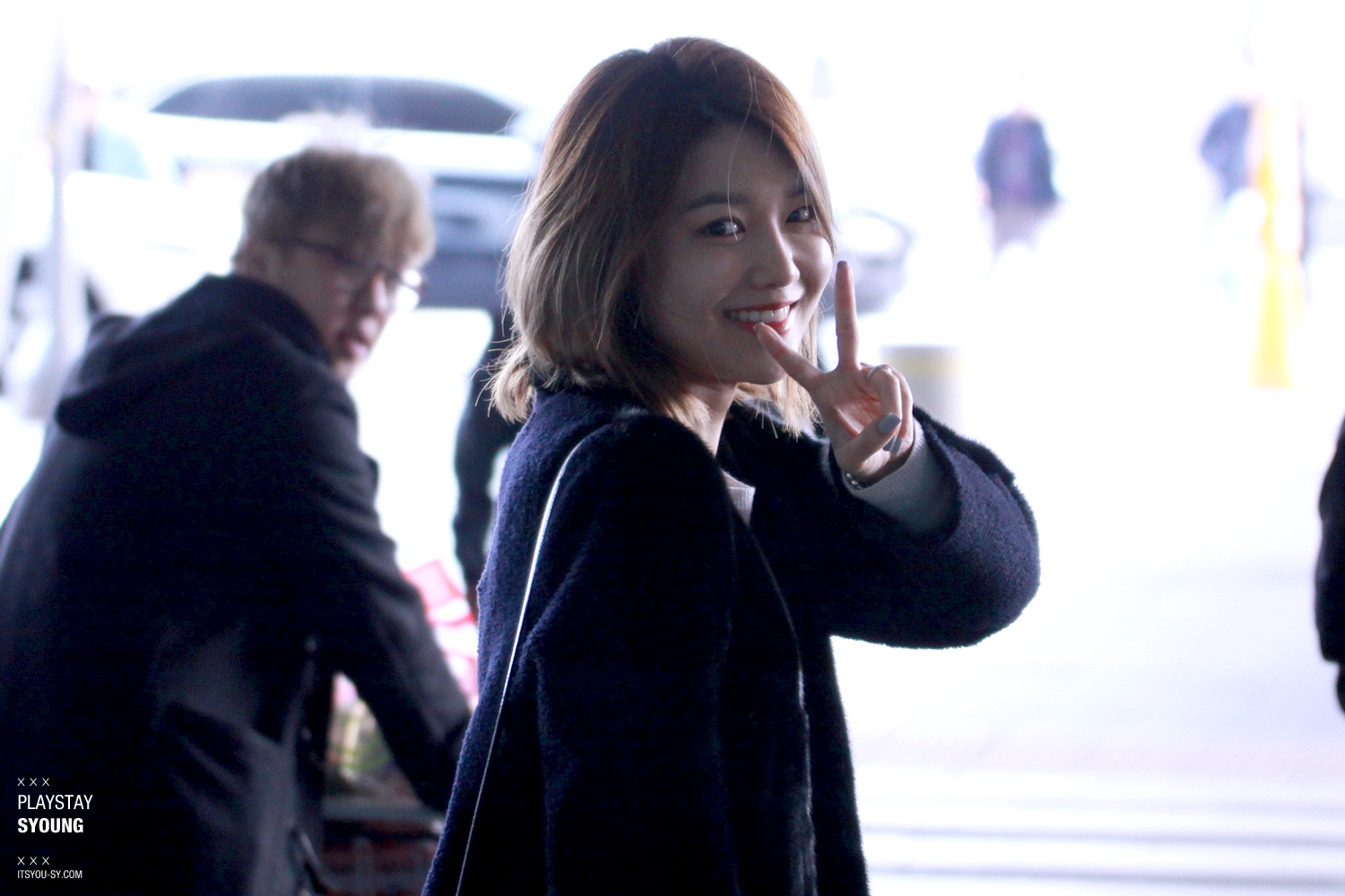 [PIC][12-03-2016]SooYoung trở về Hàn Quốc vào chiều nay 05
