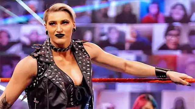 WWE could include Charlotte Flair in WrestleMania 37 in 5 last minute ways