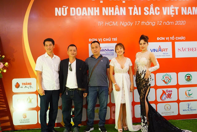 Đại diện Siêu Sao tham gia Doanh Nhân Tài Sắc