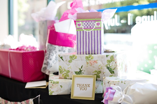 5 Mistakes I've Made and You Could be Making in Planning a Friend's Bridal Shower! Bridal Shower, Engagement party, 2018 Brides, Wedding Season, Bride-to-be, Bridal Gifts
