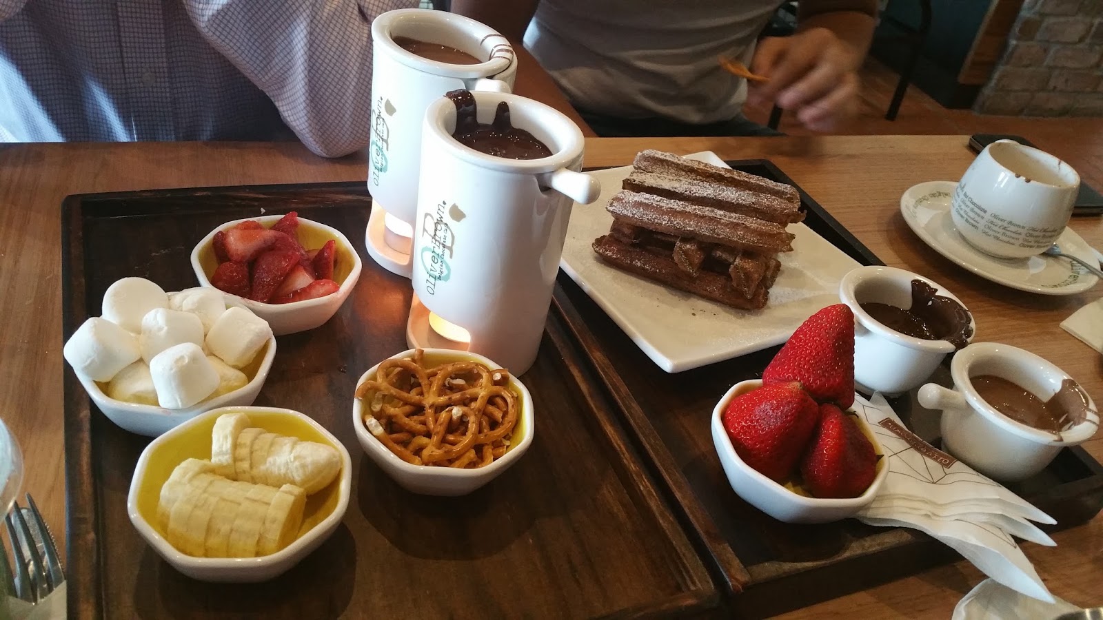 Espresso & Matcha Oliver Brown Garden City