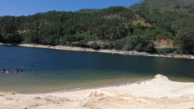 Praia Fluvial Gerês Albufeira