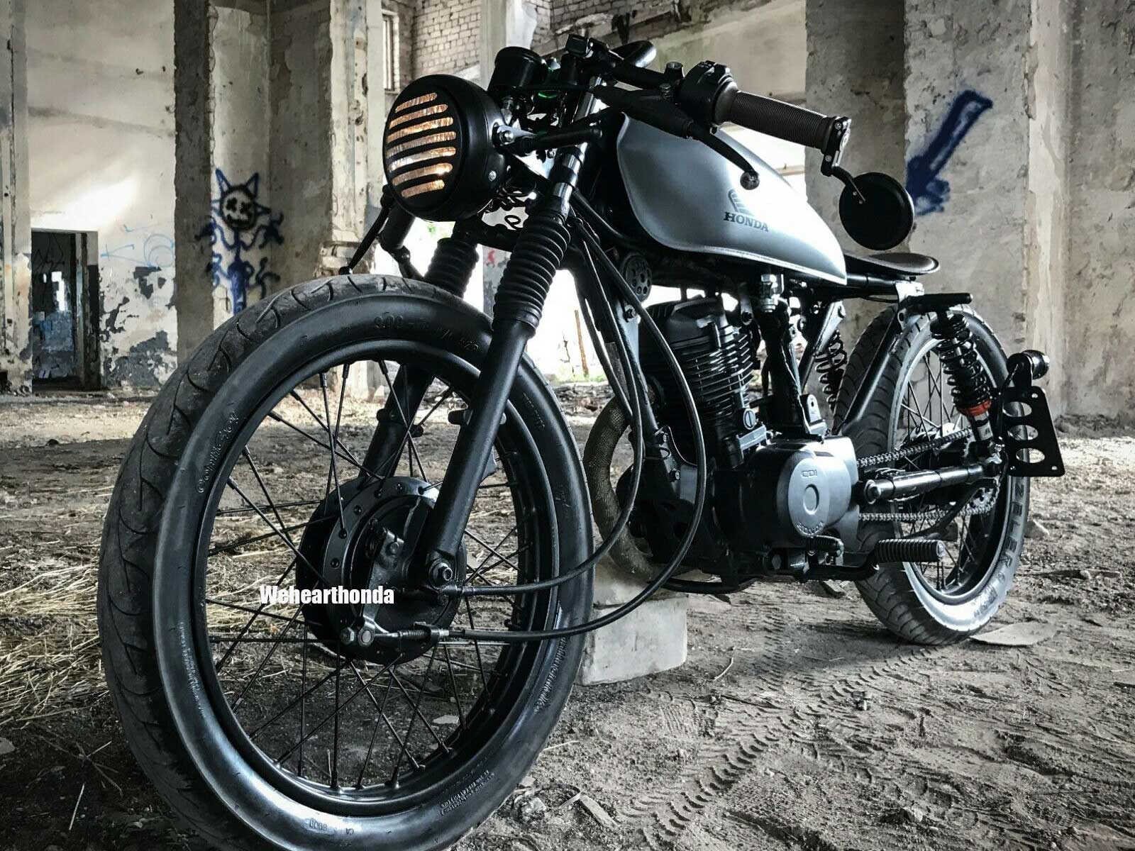 Pictures Of 2002 Honda CG125 Cafe Racer Modification