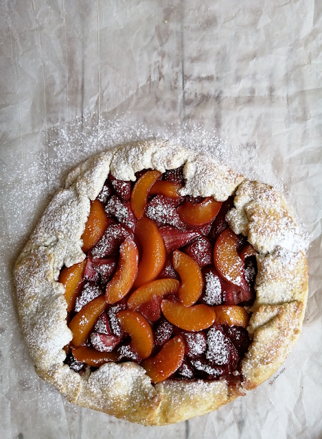 Strawberry and Peach Rustic Galette, food flatlay, flatlay, strawberry galette, peach galette, galette, galette recipe, fruit, strawberries, peaches, dessert, pie, tart, food, food photography, food blogger, food blog, food pictures, food recipe, dessert recipe, pastry, food stylist, spicy fusion kitchen, sweet, fruit tart, fruit galette, fruit pie, rustic galette,