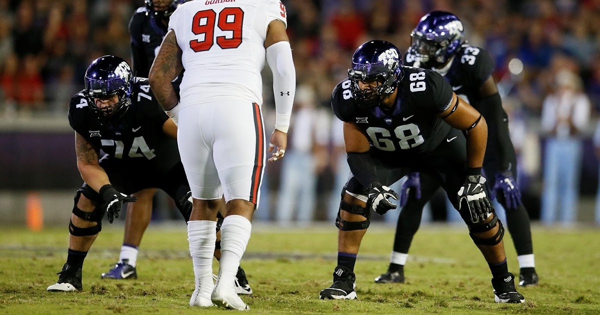 NIC-10 Sports History Book: NIC-10's 100 Greatest Football Players: No NIC-10 Sports History Book: NIC-10's 100 Greatest Football Players: No