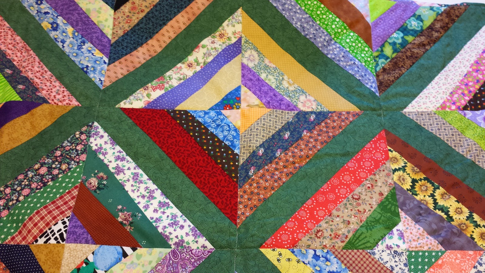 My Patchwork Quilt: HOW TO MAKE A STRING QUILT BLOCK
