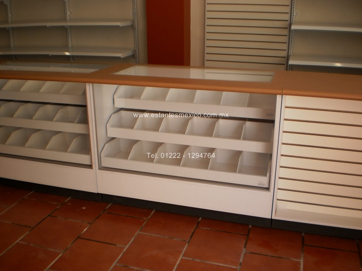 MUEBLES DE TIENDAS, MUEBLES DE OFICINAS Y MUEBLES SOBRE DISEÑO