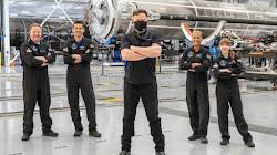 Elon Musk, đã chế nhạo Tổng thống Joe Biden vào Chủ nhật vì đã lơ là ca ngợi sứ mệnh lịch sử của công ty hàng không vũ trụ của ông lên quỹ đạo