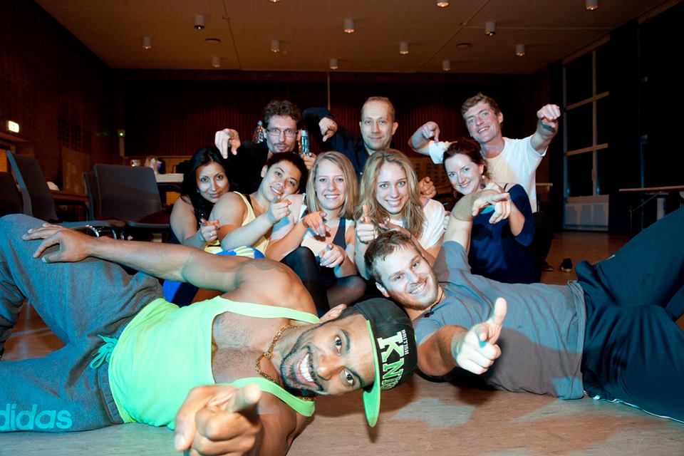 ARTDANCE TANZSTUDIO PRIVATUNTERRICHT IN SALSA, SAMBA, ZOUK, BACHATA