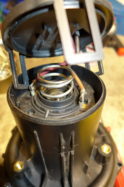 Nails and Sawdust: 05 BMW 325 Failure Code P0491 and P0492