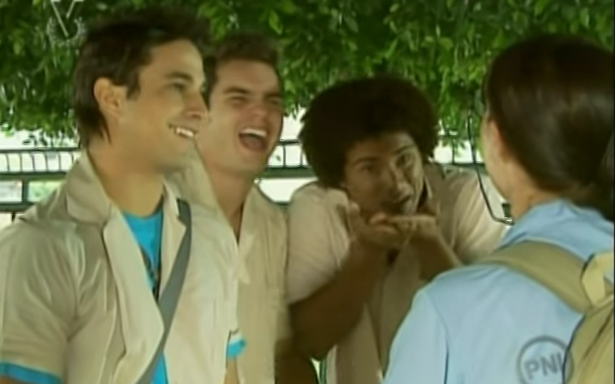 Primeiro Minuto ¡Qué clase de amor! Telejuve Novelas Juvenis